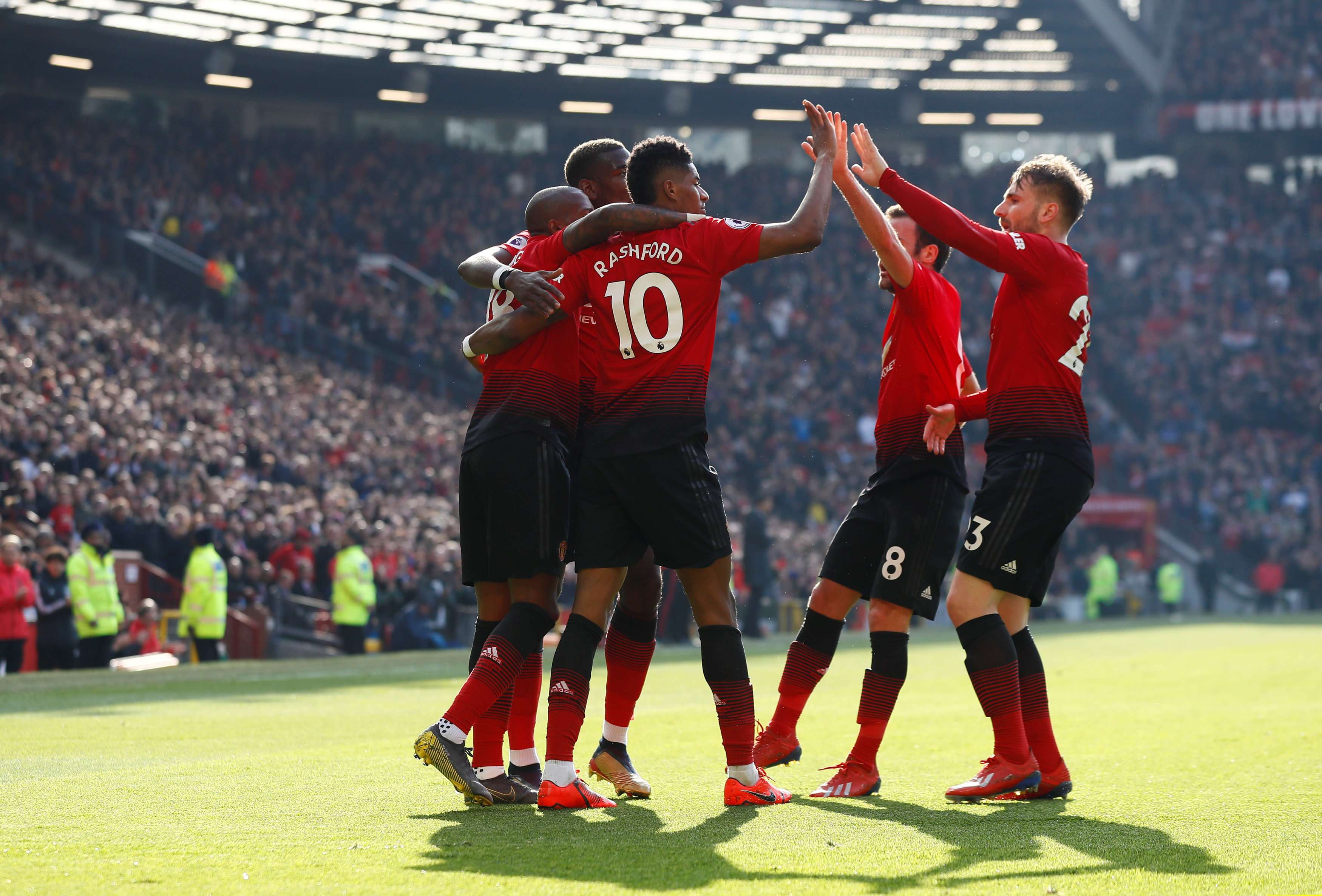 更甚的是 更甚的是